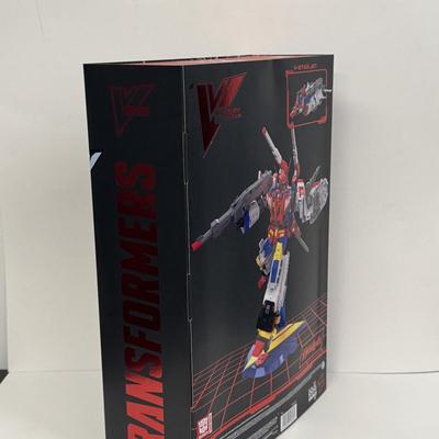 LOT 22: Takara Tomy Transformers Legacy Victory Saber