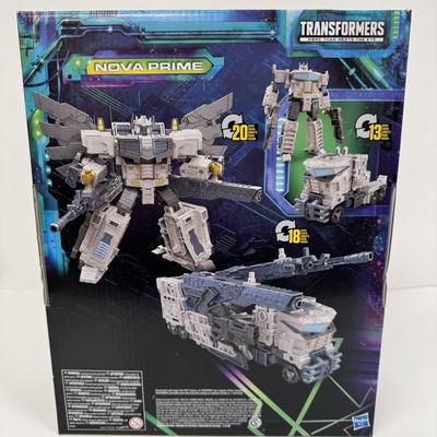 LOT 28: Takara Tomy Transformers Legacy Evolution Nova Prime Action Collectible