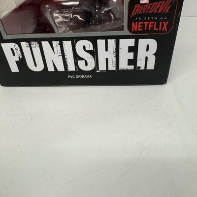 LOT 88: Gallery Toys Marvel “The Punisher” Action Figure