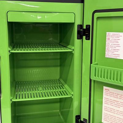 LOT 89: XBox Mini Refrigerator