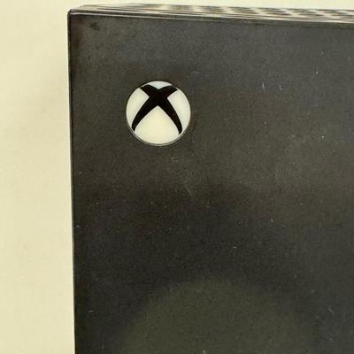 LOT 89: XBox Mini Refrigerator
