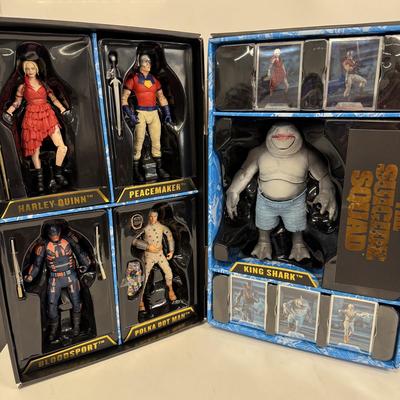 LOT 91: DC Suicide Squad, Action Figure Set