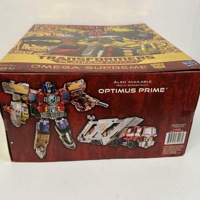 LOT 92: Hasbro Transformers Platinum Edition Years of The Snake Omega Supreme