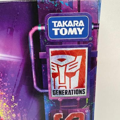 LOT 93: Takara Tomy Transformers Legacy Toy