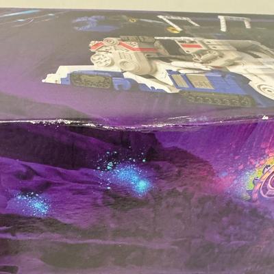 LOT 93: Takara Tomy Transformers Legacy Toy