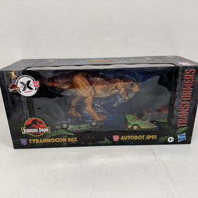 LOT 95: Hasbro Jurassic Park/ Transformers Crossover Toy