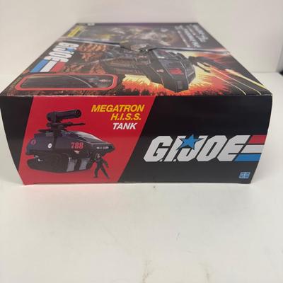 LOT 98: Transformers/GI Joe Crossover Toy