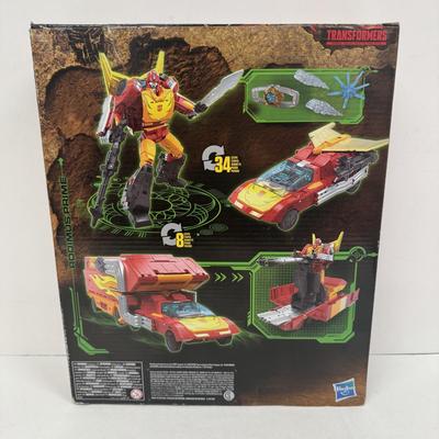 LOT 100: Takara Tomy Transformers Kingdom, War for Cybertron Trilogy Toy