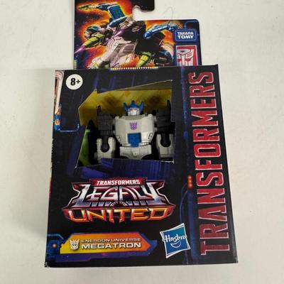 LOT 103: Hasbro and Takara Tomy Transformers Variety of Figures