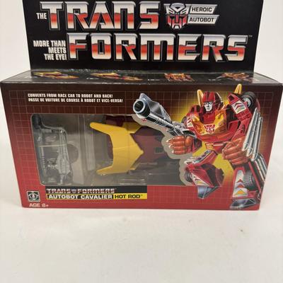 LOT 103: Hasbro and Takara Tomy Transformers Variety of Figures