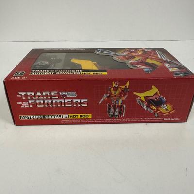 LOT 103: Hasbro and Takara Tomy Transformers Variety of Figures