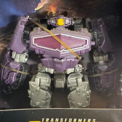 LOT 103: Hasbro and Takara Tomy Transformers Variety of Figures