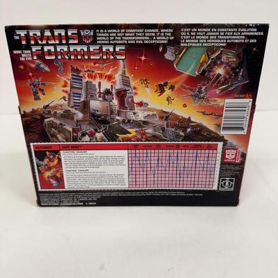 LOT 103: Hasbro and Takara Tomy Transformers Variety of Figures