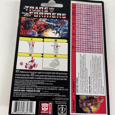 LOT 104: Hasbro and Takara Tomy Transformers, Various Figures