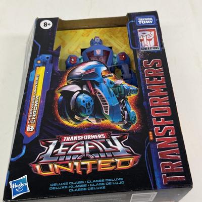 LOT 104: Hasbro and Takara Tomy Transformers, Various Figures