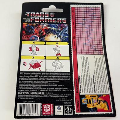 LOT 104: Hasbro and Takara Tomy Transformers, Various Figures