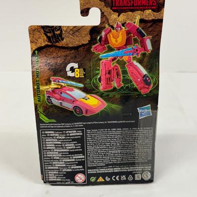 LOT 104: Hasbro and Takara Tomy Transformers, Various Figures