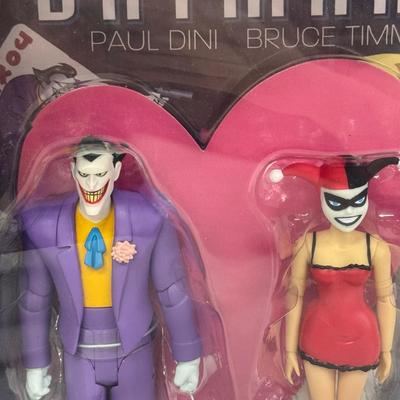 LOT 105: Batman Mad Love, Joker and Harley Quinn Set