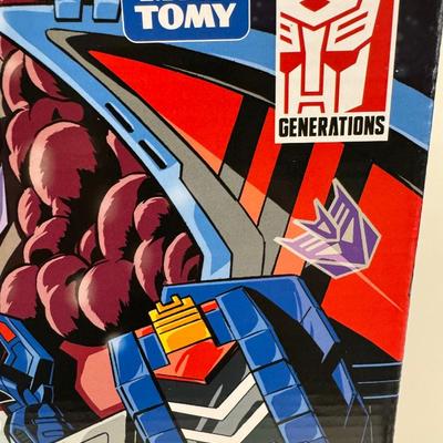 LOT 114: Takara Tomy Transformers Kingdom Generations Deathsaurus