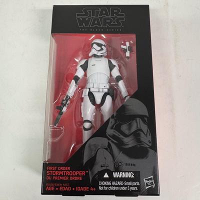 LOT 115: Hasbro Star Wars- The Black Series, Various Action Figures