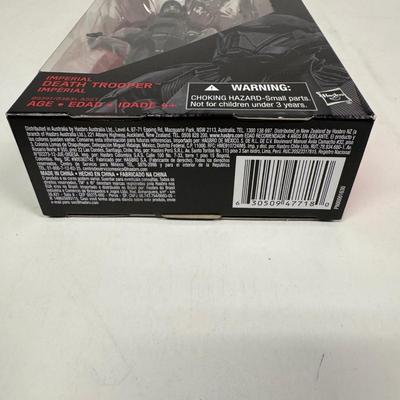 LOT 115: Hasbro Star Wars- The Black Series, Various Action Figures