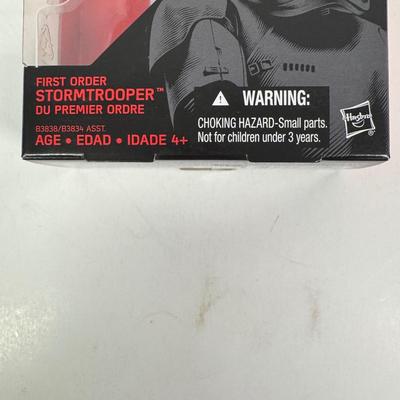 LOT 115: Hasbro Star Wars- The Black Series, Various Action Figures