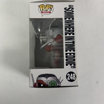 LOT 117 Funko Pop- Eddie and Sir Mix-a-lot Collectibles & Sota Toys Johnny Cash Figurine