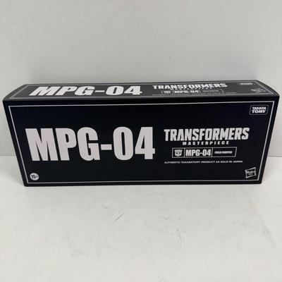 LOT 120: Takara Tomy Transformers Masterpiece Toy