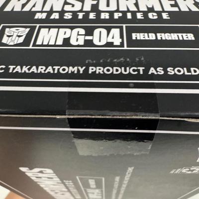 LOT 120: Takara Tomy Transformers Masterpiece Toy