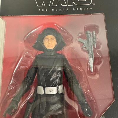 LOT 171: Hasbro Star Wars Black Series, Various Figures