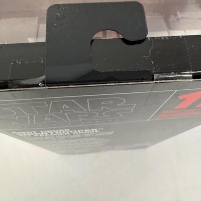 LOT 171: Hasbro Star Wars Black Series, Various Figures