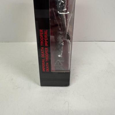 LOT 171: Hasbro Star Wars Black Series, Various Figures