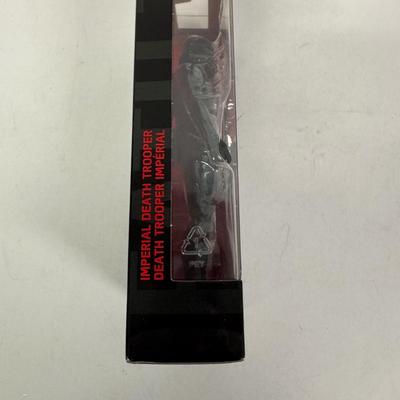 LOT 172: Hasbro Star Wars Black Series, Various Figures