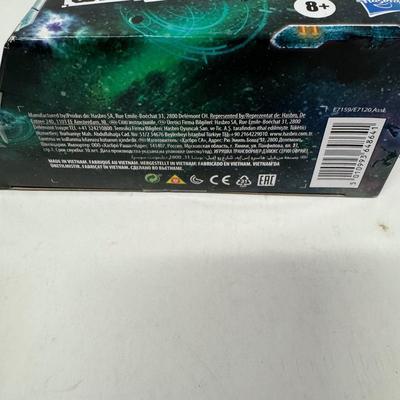 LOT 173: Takara Tomy Transformers Earthrise- War for Cybertron Trilogy Toy