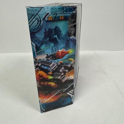 LOT 173: Takara Tomy Transformers Earthrise- War for Cybertron Trilogy Toy