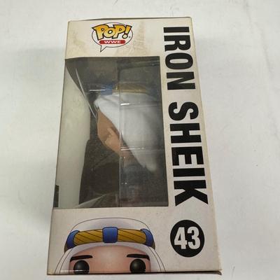 LOT 175: Big Shot Tiger King Figures and Funko Pop, Various Figures