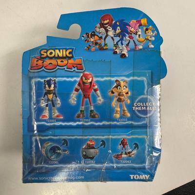 LOT 176: Tomy’s Sonic, Disneys Carl and Ellie and a Slew of Various Funko Pop Figures