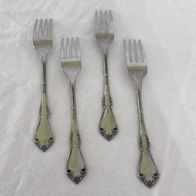 WM Oneida ‘Mansfield’ Amadeus Stainless Flatware and More (DR-DZ)