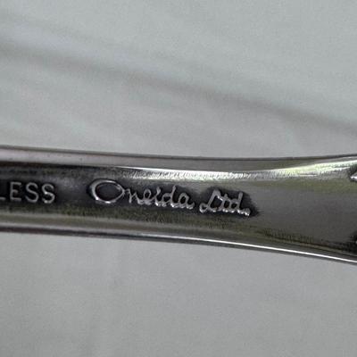WM Oneida ‘Mansfield’ Amadeus Stainless Flatware and More (DR-DZ)