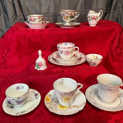 Tea Cups/Saucers made in England numbered