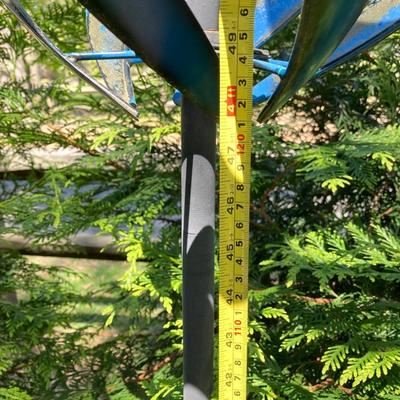 LOT 65: Metal Wind Catcher/Spinner Lawn Decoration