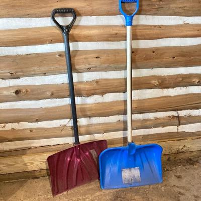 LOT 67: Assortment of Snow and Gardening Shovels of Various Sizes
