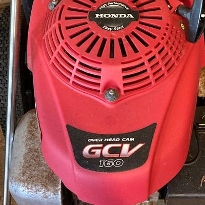 LOT 68: Simpson 2800 PSI Gas Pressure Washer with Honda Motor
