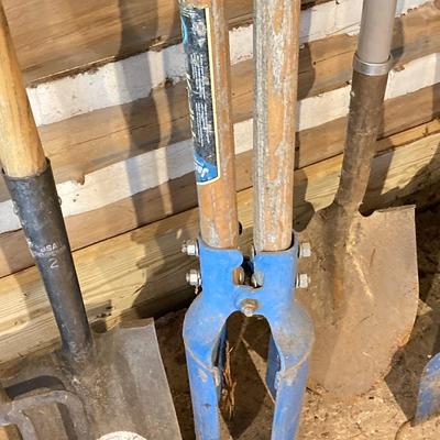 LOT 69: Collection of Gardening/Farming Tool Including Shovels, Rake, Pitch Fork, Hoe ad Post Digger