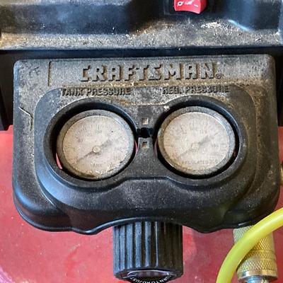 LOT 72: Craftsman Maintenance-Free 6 Gallon Pump