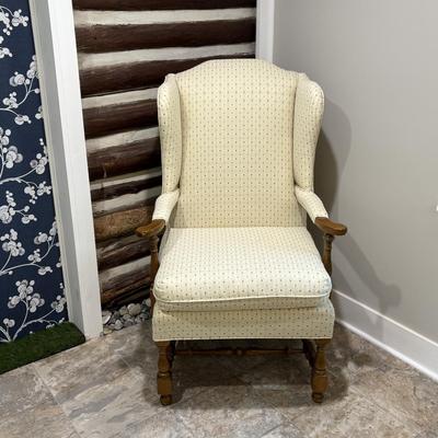 LOT 84: Ethan Allen Accent Chair