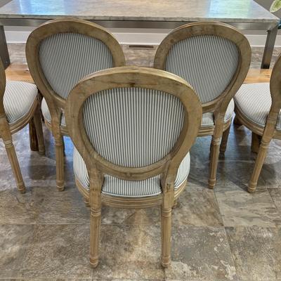 LOT 87: Upholstered Country Chairs (5)