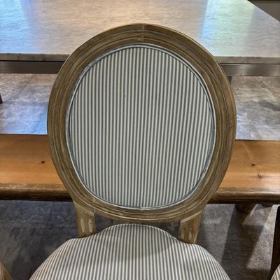 LOT 87: Upholstered Country Chairs (5)
