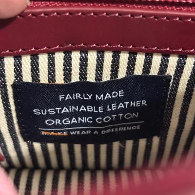 LOT 92: O My Bag Sustainable Leather Brown Purse with Organic Cotton Lining and Storage Bag