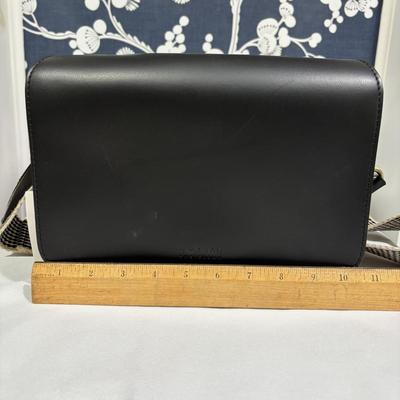 LOT 94: O My Bag Amsterdam Black Leather Purse with Storage Bag